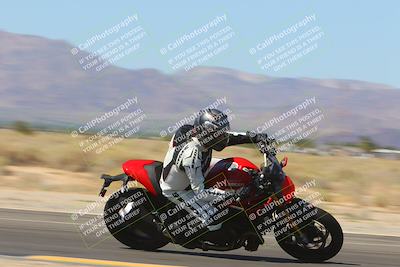 media/Sep-25-2023-Moto Forza (Mon) [[81ffa65e0a]]/B-C Group/Session 3 (Turn 16 Inside)/